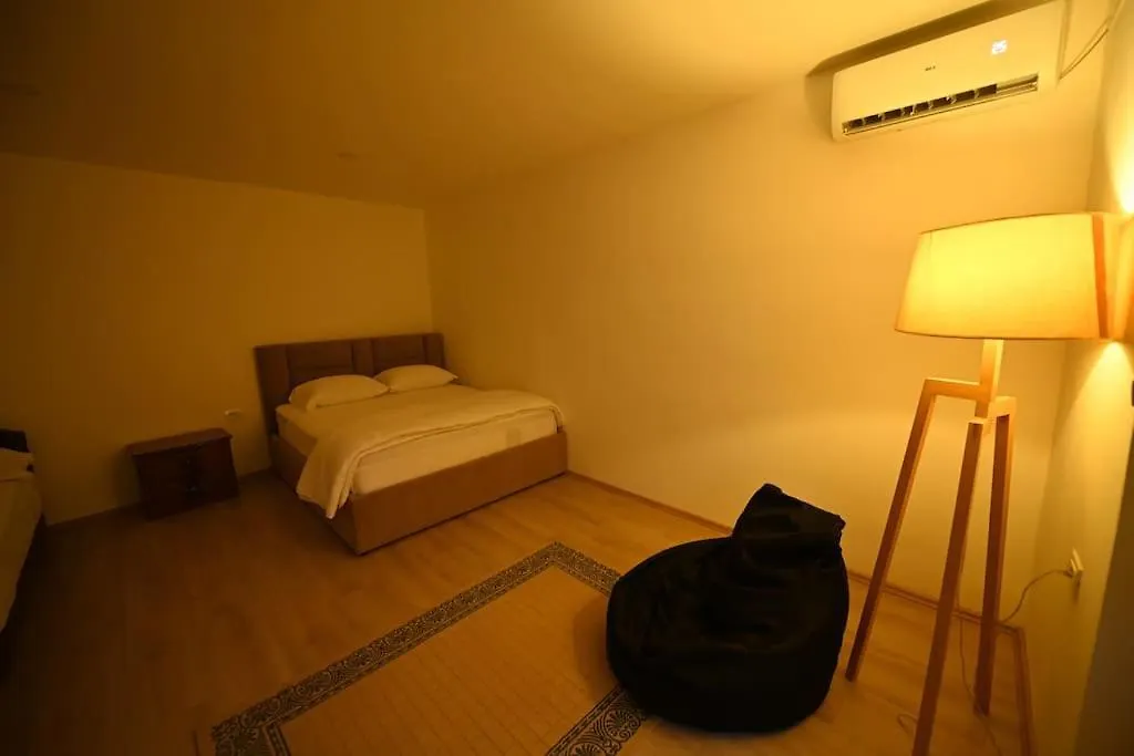 Nika Suite Shkoder Apartment