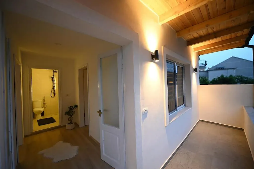 Nika Suite Shkoder 0*,  Albania